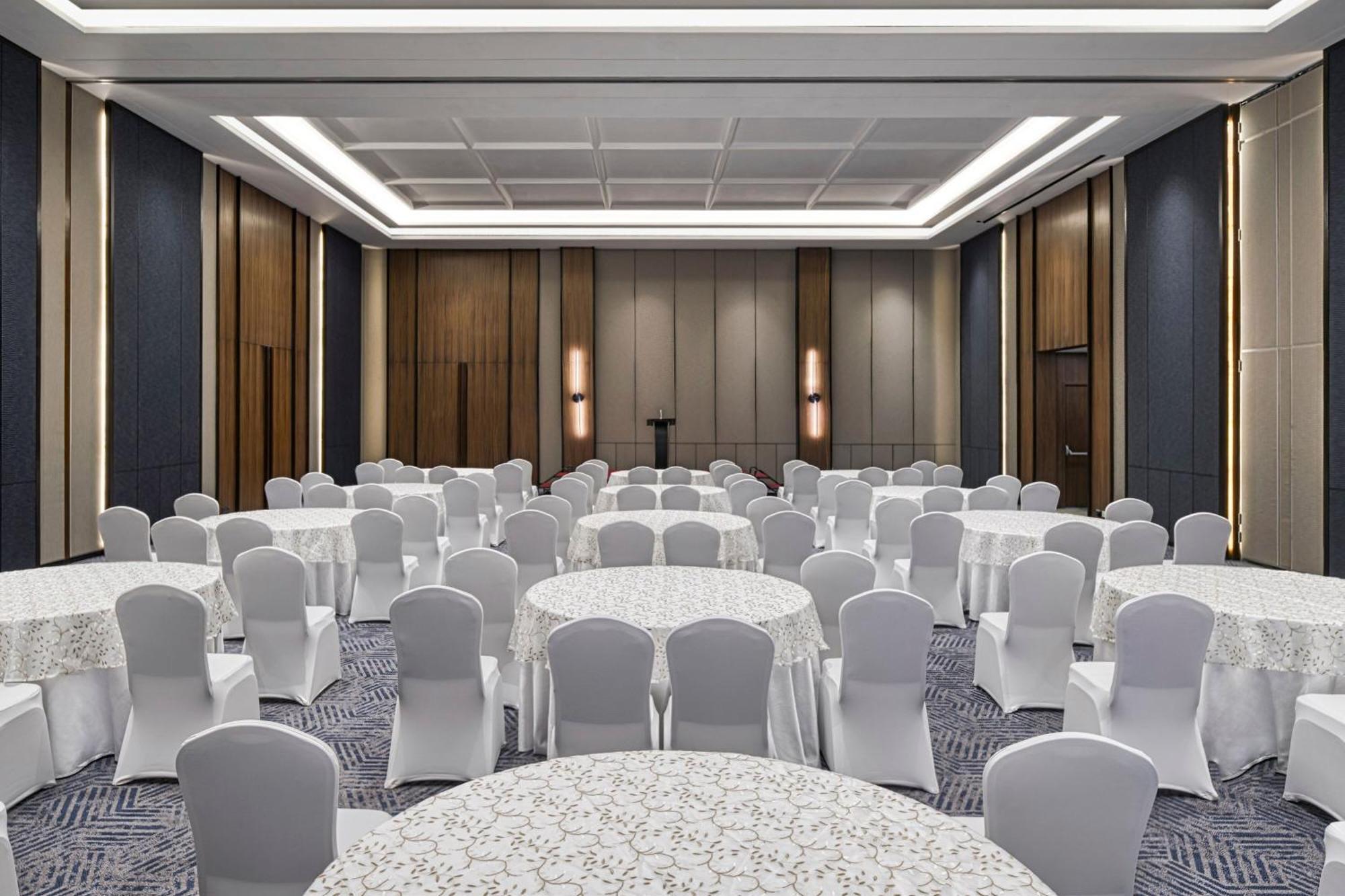 מלון Fairfield By Marriott Goa בנולים מראה חיצוני תמונה
